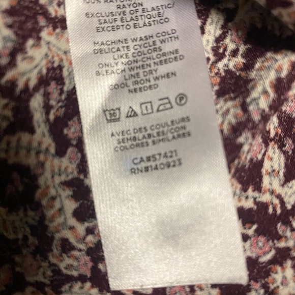 Loft Floral Square Neck Blouse Women’s Size Large - Picture 6 of 10